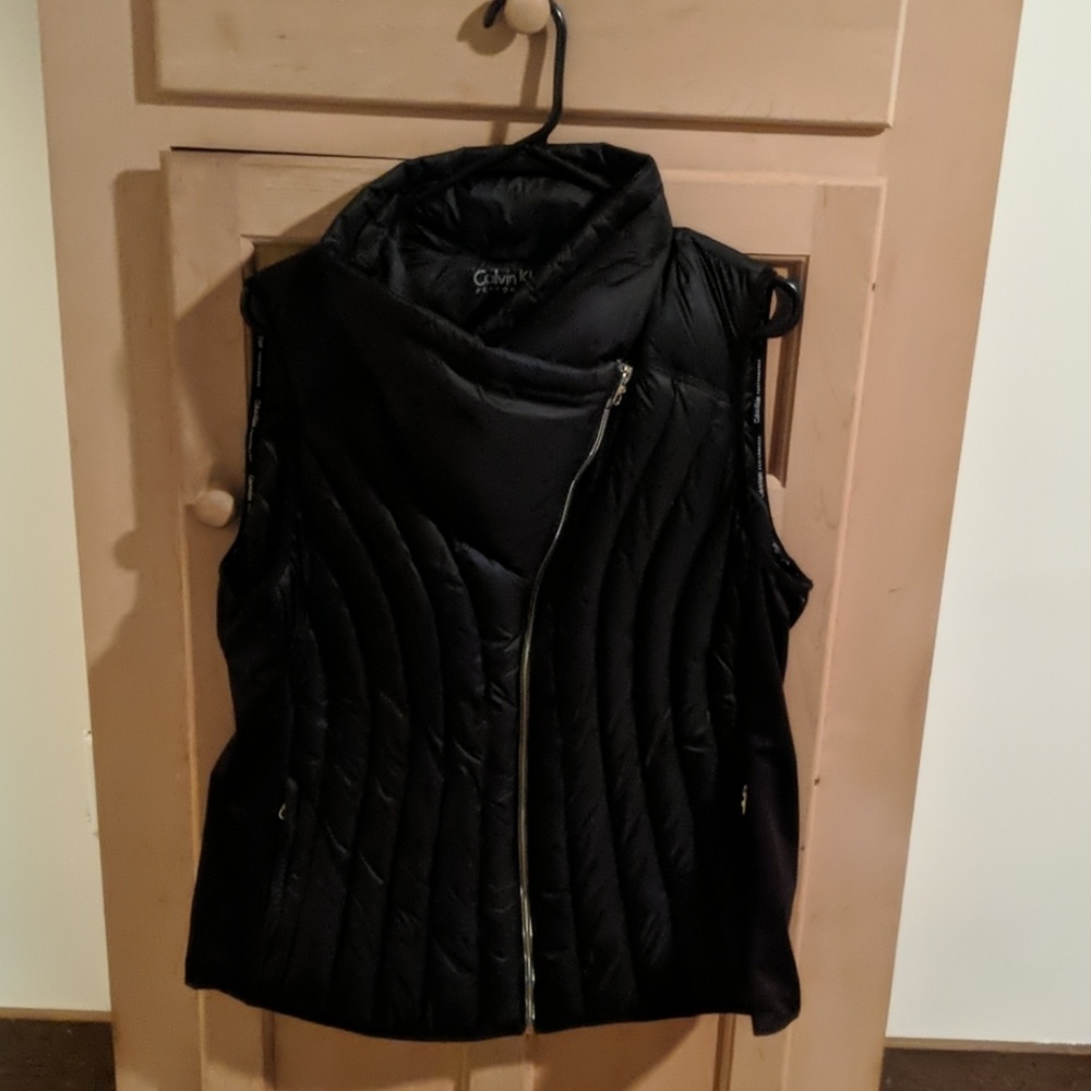 Calvin Klein Performance Puffer Vest